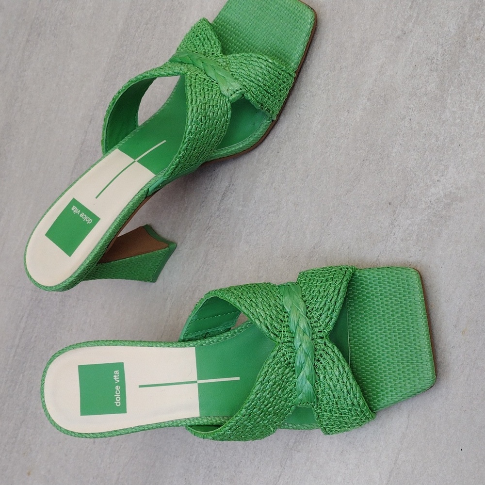 Dolce Vita green sandals women's size 7.5